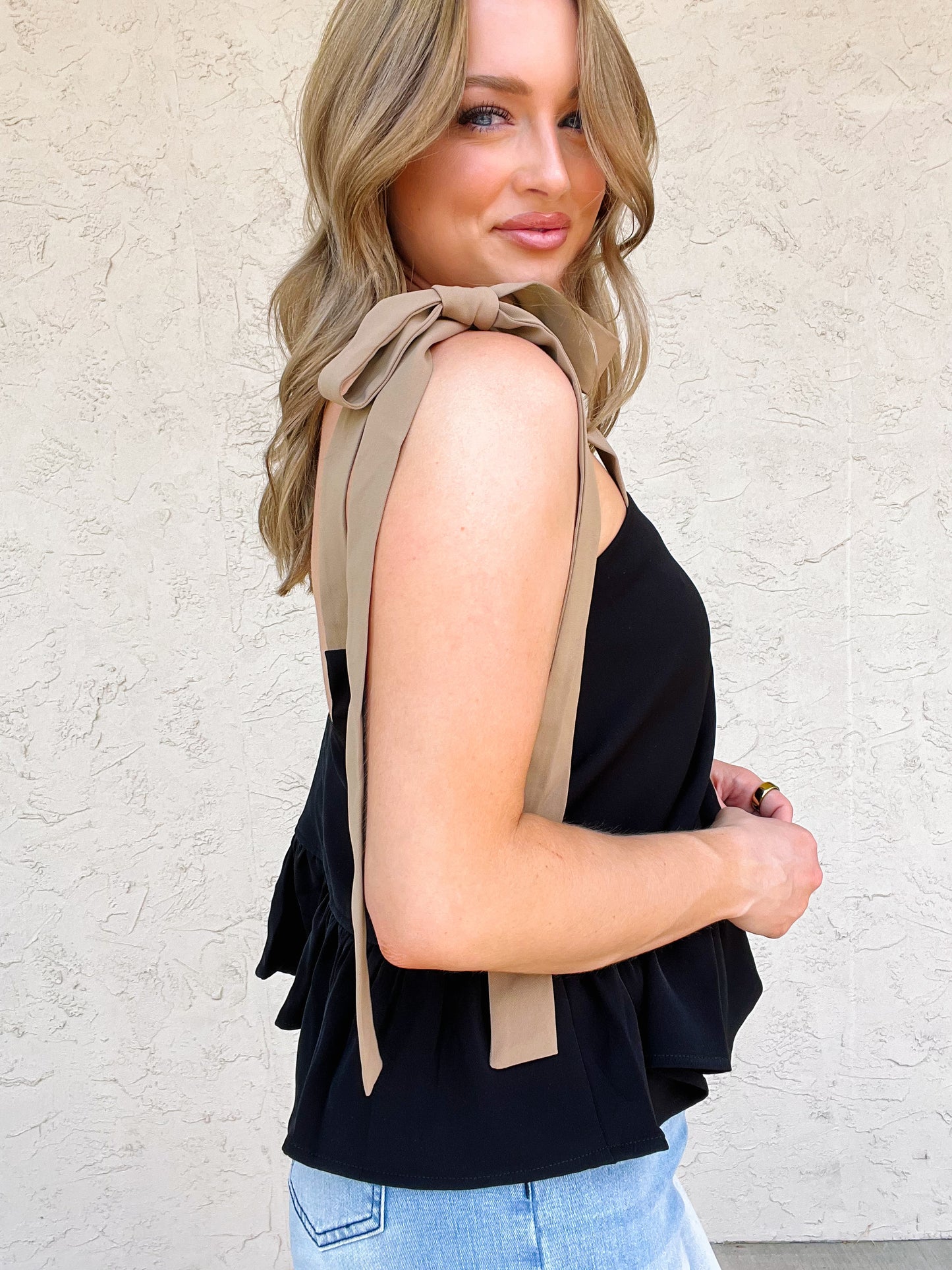 RUFFLE CROP TOP